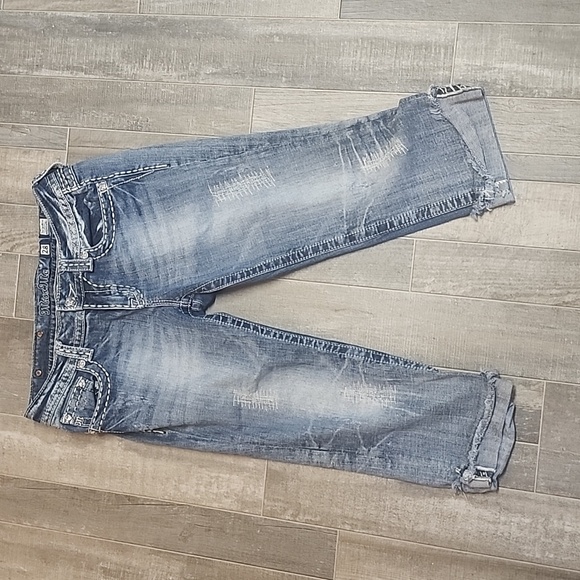 Miss Me Denim - Miss Me brand Capri jeans